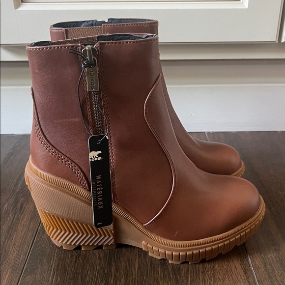 NWT SOREL Ona Ave Zip Wedge Boots - Picture 5 of 10